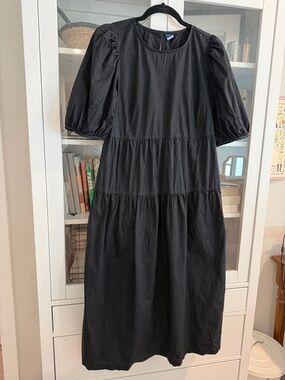 Old Navy Black Puff-Sleeve Tiered Midi Dress